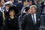 Amsterdam 4 m2i 2022
Dodenherdenking op de dam . Aanwezig oa Koning Willem Alexander Koningin Maxima Mark Rutte en burgemeester Femke Halsema .