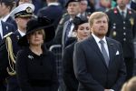 Amsterdam 4 m2i 2022
Dodenherdenking op de dam . Aanwezig oa Koning Willem Alexander Koningin Maxima Mark Rutte en burgemeester Femke Halsema .