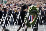 Amsterdam 4 m2i 2022
Dodenherdenking op de dam . Aanwezig oa Koning Willem Alexander Koningin Maxima Mark Rutte en burgemeester Femke Halsema .