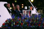 Amsterdam 5 mei 2022
5 mei concert op de amstel bij Carre met oa aanwezig Koning Willem Alexander en Koningin Maxima .