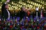 Amsterdam 5 mei 2022
5 mei concert op de amstel bij Carre met oa aanwezig Koning Willem Alexander en Koningin Maxima .