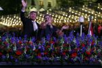 Amsterdam 5 mei 2022
5 mei concert op de amstel bij Carre met oa aanwezig Koning Willem Alexander en Koningin Maxima .