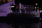 Amsterdam 5 mei 2022
5 mei concert op de amstel bij Carre met oa aanwezig Koning Willem Alexander en Koningin Maxima .