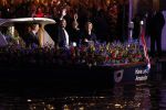 Amsterdam 5 mei 2022
5 mei concert op de amstel bij Carre met oa aanwezig Koning Willem Alexander en Koningin Maxima .