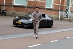 Amsterdam 3 mei 2022
Lik Kleine in zijn nieuwe porsche 911 in amsterdam zuid