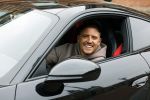 Amsterdam 3 mei 2022
Lik Kleine in zijn nieuwe porsche 911 in amsterdam zuid