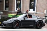 Amsterdam 3 mei 2022
Lik Kleine in zijn nieuwe porsche 911 in amsterdam zuid