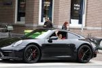 Amsterdam 3 mei 2022
Lik Kleine in zijn nieuwe porsche 911 in amsterdam zuid
