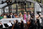 Maastricht 27 april 2022
Koningsdag wordt dit jaar in Maastricht gevierd . Aanwezig Koning Willem Alexander Koningin Maxima Prinses Amalia Prinses Alexia Prinses Ariane Prins Constantijn Prinses Laurentien Prins Maurits Prinses Marilene Prins Bernhard Prinses Annette Prins Floris Prinses Aimee Prins Pieter Christiaan en Prinses Annette. Lucas en Steve