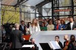 Maastricht 27 april 2022
Koningsdag wordt dit jaar in Maastricht gevierd . Aanwezig Koning Willem Alexander Koningin Maxima Prinses Amalia Prinses Alexia Prinses Ariane Prins Constantijn Prinses Laurentien Prins Maurits Prinses Marilene Prins Bernhard Prinses Annette Prins Floris Prinses Aimee Prins Pieter Christiaan en Prinses Annette. Lucas en Steve