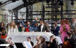 Maastricht 27 april 2022
Koningsdag wordt dit jaar in Maastricht gevierd . Aanwezig Koning Willem Alexander Koningin Maxima Prinses Amalia Prinses Alexia Prinses Ariane Prins Constantijn Prinses Laurentien Prins Maurits Prinses Marilene Prins Bernhard Prinses Annette Prins Floris Prinses Aimee Prins Pieter Christiaan en Prinses Annette. Lucas en Steve