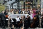 Maastricht 27 april 2022
Koningsdag wordt dit jaar in Maastricht gevierd . Aanwezig Koning Willem Alexander Koningin Maxima Prinses Amalia Prinses Alexia Prinses Ariane Prins Constantijn Prinses Laurentien Prins Maurits Prinses Marilene Prins Bernhard Prinses Annette Prins Floris Prinses Aimee Prins Pieter Christiaan en Prinses Annette. Lucas en Steve