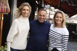 Amsterdam 
Marielle Smit met haar compagnon Lotte Brunninkhuis . Moba Aoulad heeft hun bedrijf overgenomen