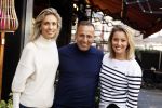 Amsterdam 
Marielle Smit met haar compagnon Lotte Brunninkhuis . Moba Aoulad heeft hun bedrijf overgenomen