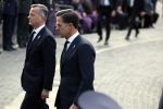 Amsterdam 4 m2i 2022
Dodenherdenking op de dam . Aanwezig oa Koning Willem Alexander Koningin Maxima Mark Rutte en burgemeester Femke Halsema .