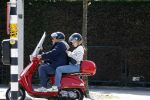 Amsterdam 16 april 2022
Martijn Krabbe op zijn vespa scooter met zijn dochter Michelle Krabbe