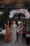 Amsterdam 29 april 2022
Opening Restaurant Poppys van Moise Trustfull Carola Kirschbaum en Britt Scholte in de amsterdamse pijp.