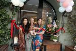 Amsterdam 29 april 2022
Opening Restaurant Poppys van Moise Trustfull Carola Kirschbaum en Britt Scholte in de amsterdamse pijp.