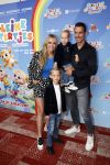 Amsterdam 1 mei 2022
Premiere 2 kleine kleutertjes bedacht door Jan Smit .
Monique Smit met partner en hun 2 zoons