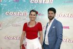 Amsterdam 20 april 2022
Premiere Costa in Tuschinski. Castleden oa , Katja Schuurman Abbey Hoes Soy Kroon Stephanie v Eer Oscar Aerts Sinan Eroglu Roeland Fernhout Tina de Bruin en Lisa Zweerman . De regisseur is Jon Karhaus en Diederik Jekel heeft het script geschreven. Peggy Vrijens