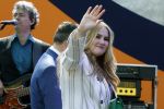 Maastricht 27 april 2022
Koningsdag wordt dit jaar in Maastricht gevierd . Aanwezig Koning Willem Alexander Koningin Maxima Prinses Amalia Prinses Alexia Prinses Ariane Prins Constantijn Prinses Laurentien Prins Maurits Prinses Marilene Prins Bernhard Prinses Annette Prins Floris Prinses Aimee Prins Pieter Christiaan en Prinses Annette.