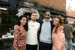 Amsterdam 29 april 2022
Opening Restaurant Poppys van Moise Trustfull Carola Kirschbaum en Britt Scholte in de amsterdamse pijp. Moise en haar broer Kayne en vader Orlando Trustfull en moeder Quinty