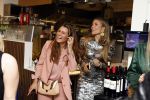 Amsterdam 29 april 2022
Opening Restaurant Poppys van Moise Trustfull Carola Kirschbaum en Britt Scholte in de amsterdamse pijp. Quinty Trustfull en Merel von Carlsburg