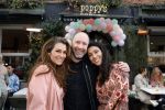 Amsterdam 29 april 2022
Opening Restaurant Poppys van Moise Trustfull Carola Kirschbaum en Britt Scholte in de amsterdamse pijp. Moise en Quinty Trustfull en Ramon Mesman