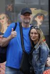 Amsterdam 7 mei 2022
Raymond v Barneveld met zijn vriendin/ verloofde Julia Evans op de pc hooftstraat.