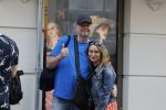 Amsterdam 7 mei 2022
Raymond v Barneveld met zijn vriendin/ verloofde Julia Evans op de pc hooftstraat.