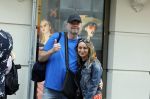 Amsterdam 7 mei 2022
Raymond v Barneveld met zijn vriendin/ verloofde Julia Evans op de pc hooftstraat.