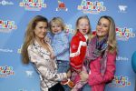 Amsterdam 1 mei 2022
Premiere 2 kleine kleutertjes bedacht door Jan Smit .
Renee Gunning met zoontje en een vriendin