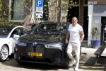 Amsterdam 19 april 2022
Robert Leroy in Amsterdam met zijn electrische BMW1X