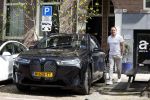 Amsterdam 19 april 2022
Robert Leroy in Amsterdam met zijn electrische BMW1X