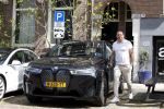 Amsterdam 19 april 2022
Robert Leroy in Amsterdam met zijn electrische BMW1X