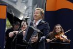 Maastricht 27 april 2022
Koningsdag wordt dit jaar in Maastricht gevierd . Aanwezig Koning Willem Alexander Koningin Maxima Prinses Amalia Prinses Alexia Prinses Ariane Prins Constantijn Prinses Laurentien Prins Maurits Prinses Marilene Prins Bernhard Prinses Annette Prins Floris Prinses Aimee Prins Pieter Christiaan en Prinses Annette. Rowwen Heze