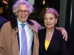Gouda 22 maart 2022
Premiere Jon v Eerd in de Goudse Schouwburg.
Ruud Bos met vrouw