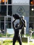 Zeist 13 mei 2022
Beelden van div grootheden uit de nedelandse voetbalgeschiedenis. Oa Ruud Gullit Johan Cruijff Edwin v d Sar Willem v Hanegem en Rinus Michels op de KNVB Campus