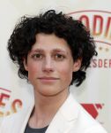 Amsterdam 10 mei 2022
Premiere Foodies in Tuschinski met oa Ilse warringa Holly Brood Sanne Langelaar Sanne Vogel Sinan Eroglu Quiah Shilue Roue Verveer en Johanna Hagen.Sem Ben yaker en Mies v Rooijen