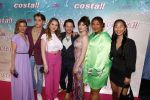 Amsterdam 20 april 2022
Premiere Costa in Tuschinski. Castleden oa , Katja Schuurman Abbey Hoes Soy Kroon Stephanie v Eer Oscar Aerts Sinan Eroglu Roeland Fernhout Tina de Bruin en Lisa Zweerman . De regisseur is Jon Karhaus en Diederik Jekel heeft het script geschreven. Noa Zwan tamara Brinkman Noel v Kleef Sophie Bouquet Tommy v Lent