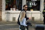 Maastricht 27 april 2022
Koningsdag wordt dit jaar in Maastricht gevierd . Aanwezig Koning Willem Alexander Koningin Maxima Prinses Amalia Prinses Alexia Prinses Ariane Prins Constantijn Prinses Laurentien Prins Maurits Prinses Marilene Prins Bernhard Prinses Annette Prins Floris Prinses Aimee Prins Pieter Christiaan en Prinses Annette. Steven jansen met de vrouyw van zijn compagnon en Dione Stax lopen over de route