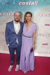 Amsterdam 20 april 2022
Premiere Costa in Tuschinski. Castleden oa , Katja Schuurman Abbey Hoes Soy Kroon Stephanie v Eer Oscar Aerts Sinan Eroglu Roeland Fernhout Tina de Bruin en Lisa Zweerman . De regisseur is Jon Karhaus en Diederik Jekel heeft het script geschreven. Tamara Brinkman met partner