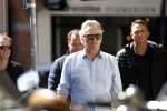 Amsterdam 9 mei 2022
Tom egbers heeft in 2021 samen met zijn vrouw Janke Dekker een nieuw huis in Amsterdam gekocht