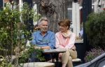 Amsterdam 5 mei 2022
Tom Egbers en janke Dekker samen op terras in Amsterdam zuid
