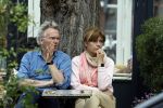 Amsterdam 5 mei 2022
Tom Egbers en janke Dekker samen op terras in Amsterdam zuid