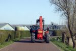 Weesp 26 maart 2022
Tractor naast de vecht in Weesp