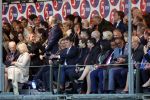 Amsterdam 5 mei 2022
5 mei concert op de amstel bij Carre met oa aanwezig Koning Willem Alexander en Koningin Maxima . Vera Bergkamp