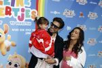 Amsterdam 1 mei 2022
Premiere 2 kleine kleutertjes bedacht door Jan Smit .
Waylon kwam met zijn zwangere vriendin Bibi Breijman en hun dochter