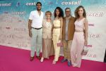Amsterdam 20 april 2022
Premiere Costa in Tuschinski. Castleden oa , Katja Schuurman Abbey Hoes Soy Kroon Stephanie v Eer Oscar Aerts Sinan Eroglu Roeland Fernhout Tina de Bruin en Lisa Zweerman . De regisseur is Jon Karhaus en Diederik Jekel heeft het script geschreven. Zoey Ivory kwam met haar vriend zus en ouders