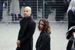 Amsterdam 4 mei 2023
Dodenherdenking 2023 op de dam met oa aanwezig Koning Willem Alexander Koningin Maxima Burgemeester Femke Halsema en Mark Rutte. Alain Clark met zijn manager